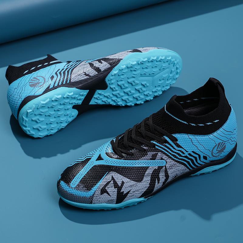 Product Introduction of （SIZE 32-45）Ready Stock Unisex Plus Size Football Shoes Outdoor Futsal Soccer Shoes Non-slip Training Shoes 20