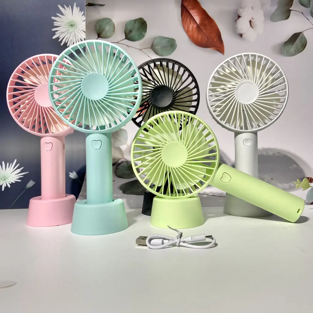 Quạt cầm tay mini tích điện, kèm pin, cáp sạc.