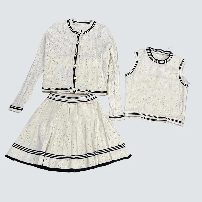 Sét Bộ Len Viền Kẻ 3 Chi Tiết Màu Kem Be Dành Cho Nữ Freesize Dưới 52kg Women Kem Top - Áo 3