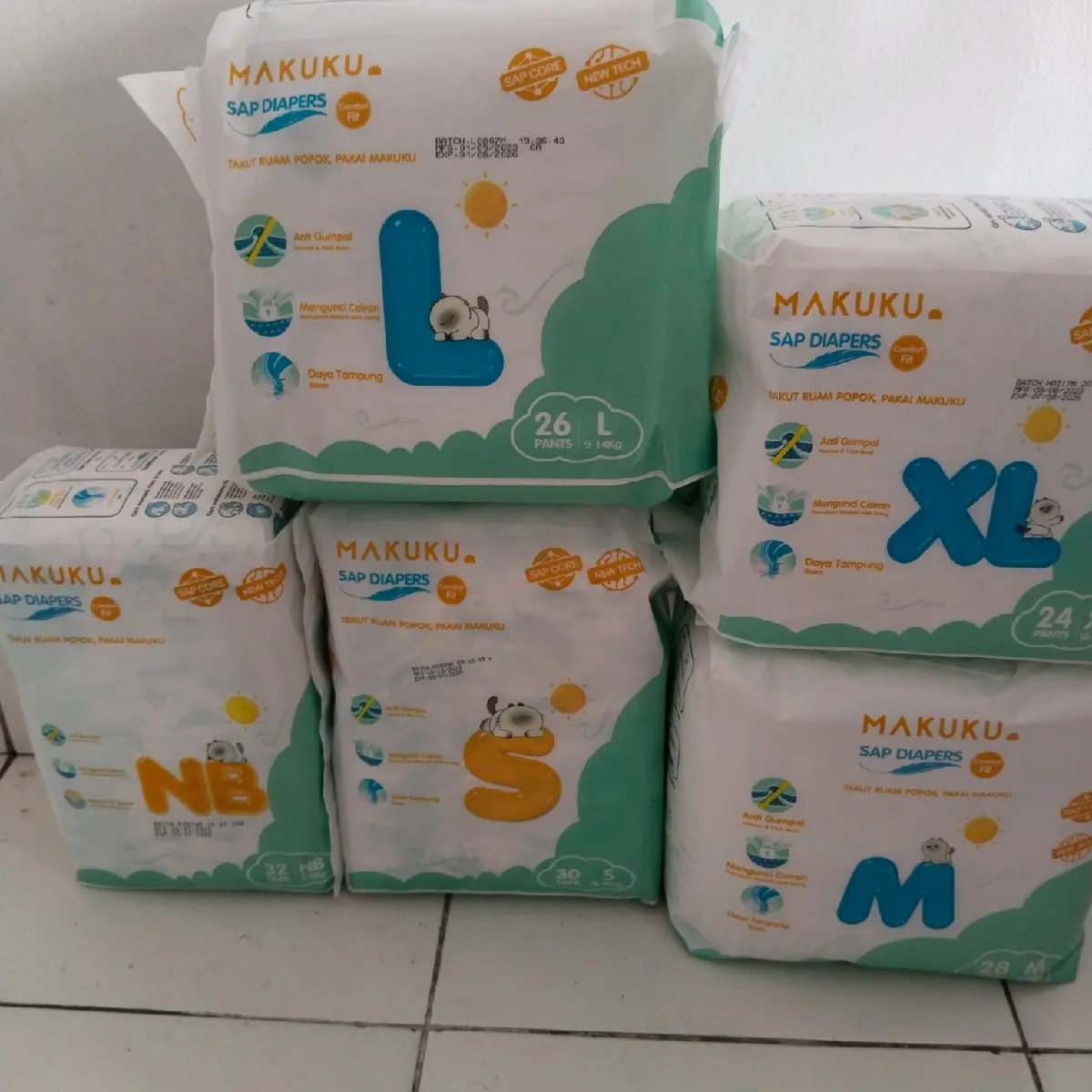 2 Ball Makuku Comfort fit, Nb32, S30, M28, L26, XL24 Bayi Diapers Kering