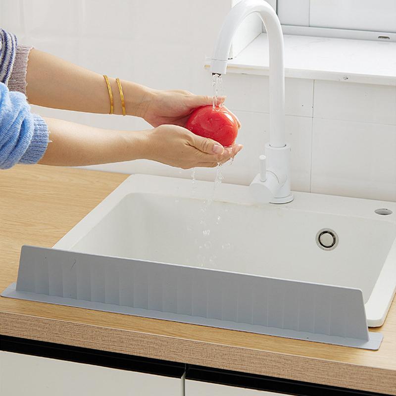 Sink Splash Guard Silicon Wash Dishes Anti-Splash Partition Anti Splash Partition Board Silicone