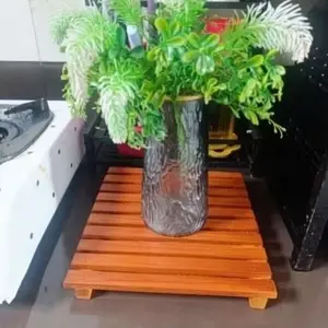 OKK 032. Tatakan kayu palet mini, tatakan panci piring gelas, mini palet tatakan pot dan vas bunga