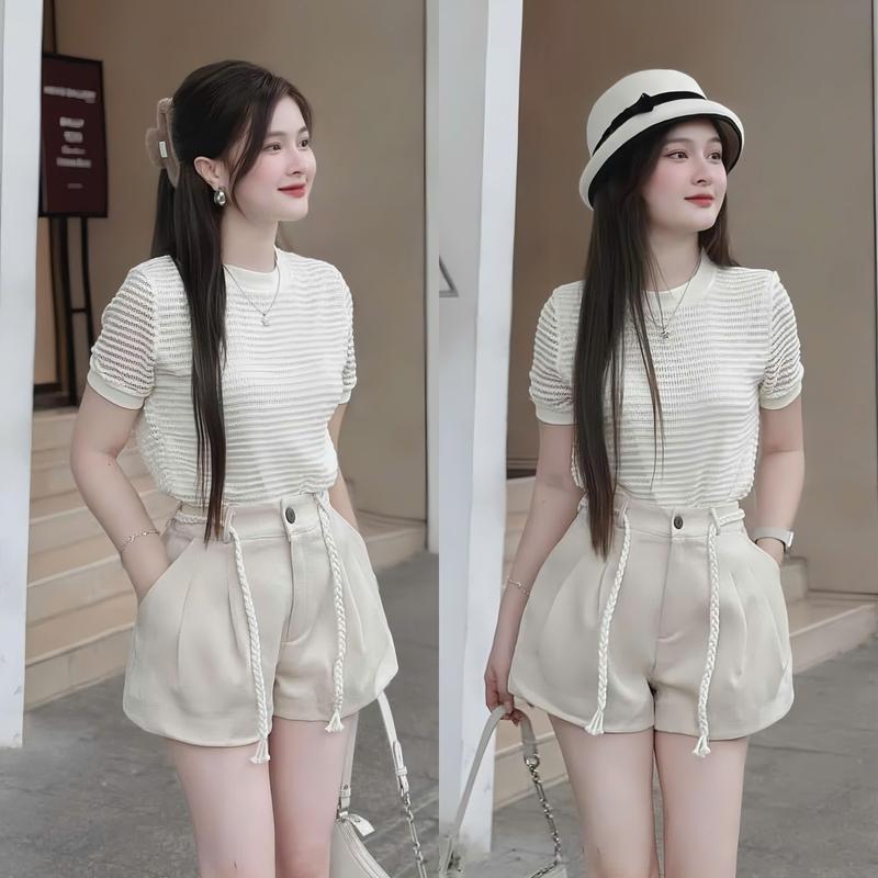 Set đồ nữ áo ren tổ ong 2 lớp có lót kèm quần đùi kaki mềm có túi xinh xắn dành cho các nàng diện đi chơi Women Top