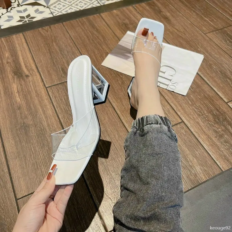 keouge92 Giày cao gót nữ quai ngang trong suốt bản to gót vuông cao 5cm mica bọc viền sơn - hàng đẹp chất lượng