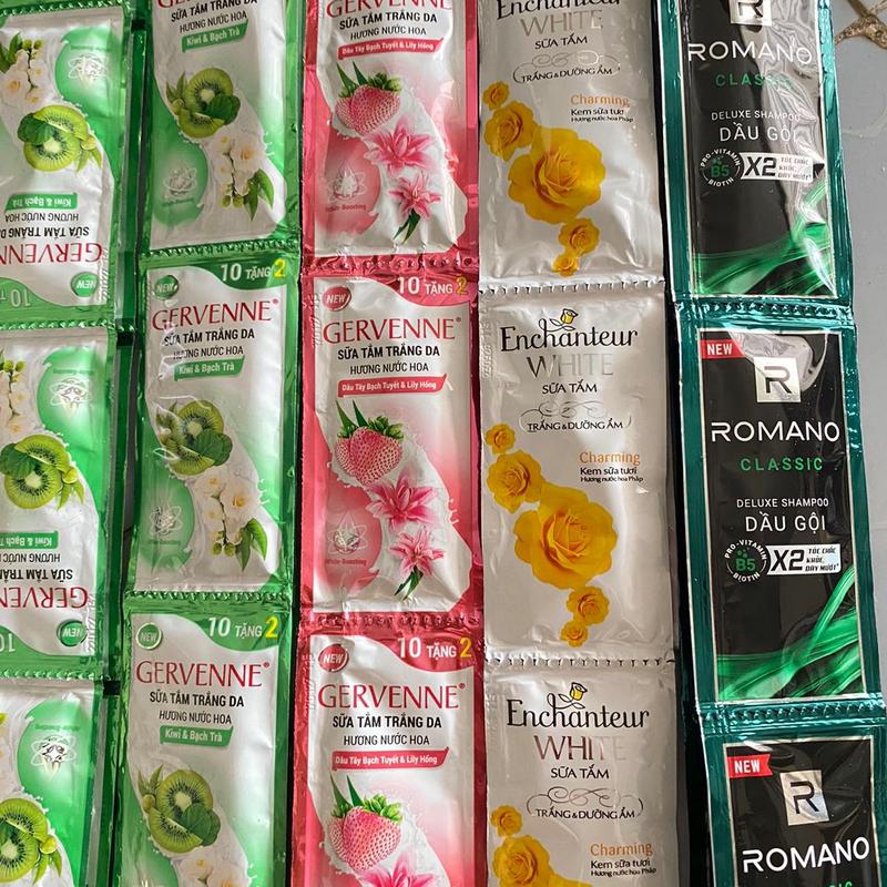 Sữa tắm Gerven dây 12 gói / enchantuer/ romano