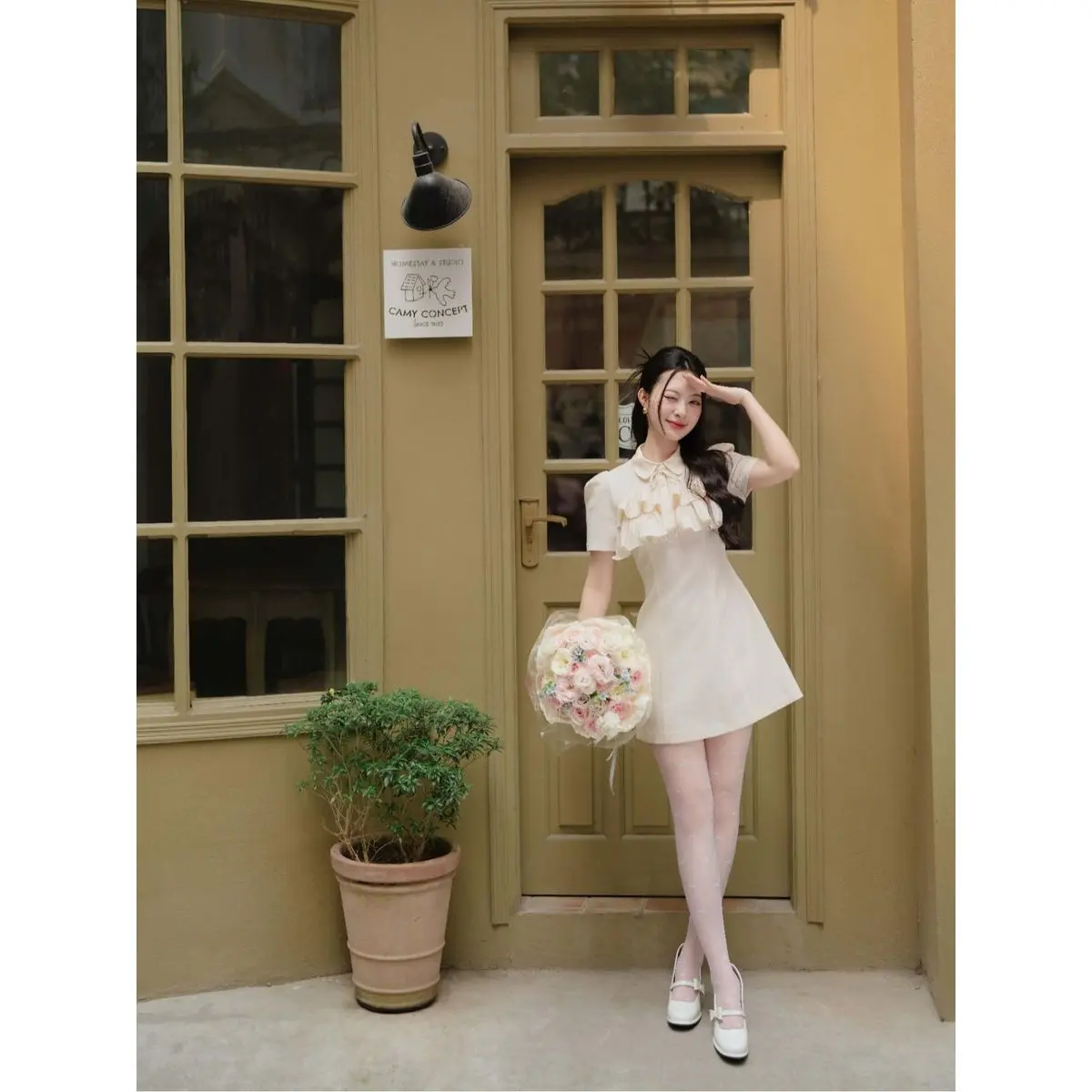 Đầm cổ tròn, xếp ly ᵰgực 1S34.2404OG thiết kế bởi JM Dress Desᶖgn