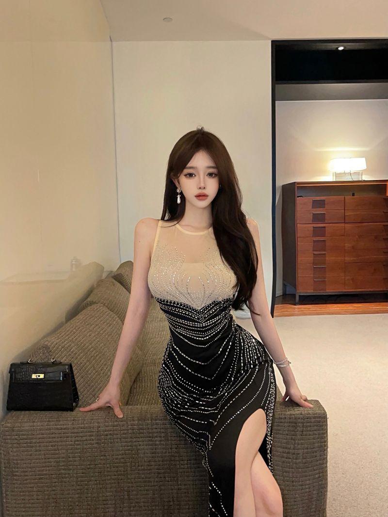 Product Introduction of Váy Lưới Xẻ Tà đính đá Thanh Lịch Và Gợi Cảm, Quý Cô Quyến Rũ, Thích Hợp Để Vận Chuyển Từ CN, Giao Hàng Trong 7-10 Ngày 6