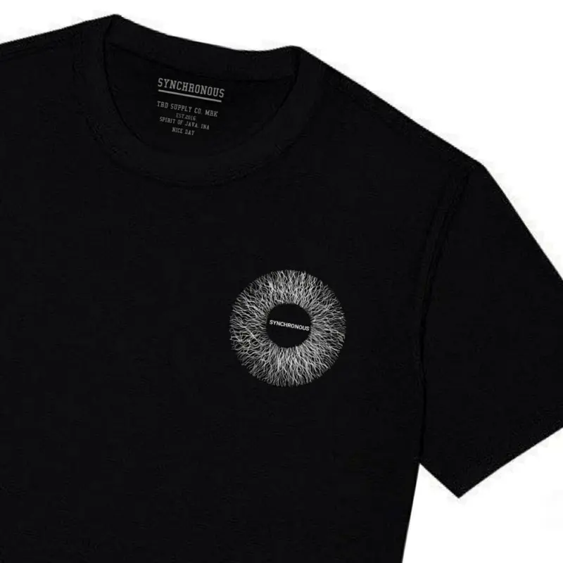 Tshirt Synchronous Black Unisex New Kaos Pria Wanita Tees Combed Hitam Distro 2