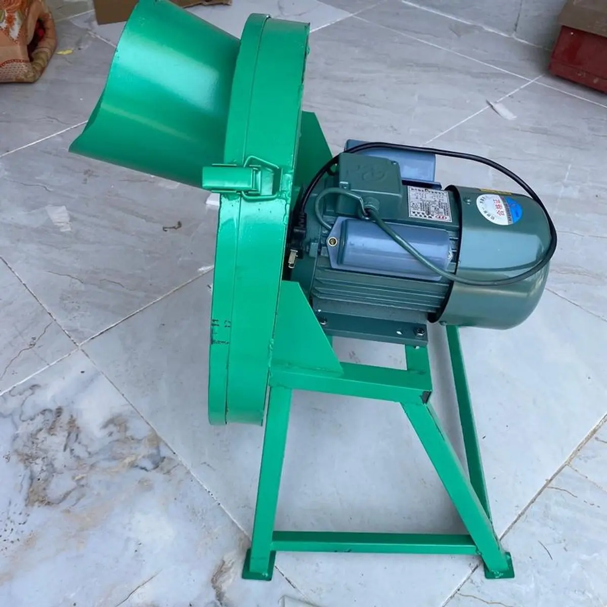 Máy thái chuối đa năng công suất 1.5KW máy băm mịn thái cả cây chuối rau củ, bèo,cỏ voi, băm cỏ sả ( mô tơ lõi đồng )