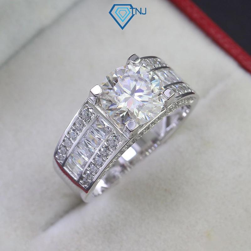 Nhẫn nam kim cương nhân tạo Moissanite 9 ly cao cấp xi bạch kim kiểm định GRA…