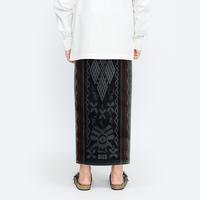 Gambar Sarung BHS Classic Gold Motif C45 SSF SJ Hitam Kuning - Hitam dari SarungBHS Kab. Gresik 5 Tokopedia