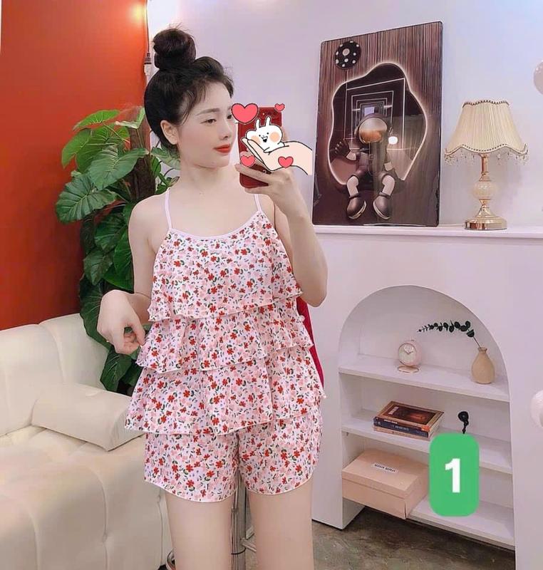 (Bigsize 55-65kg)Bộ mặc nhà hoa nhí hai dây 3 tầng vải lụa hàn mềm mát không nhăn Voi Women Voan Kem Áo