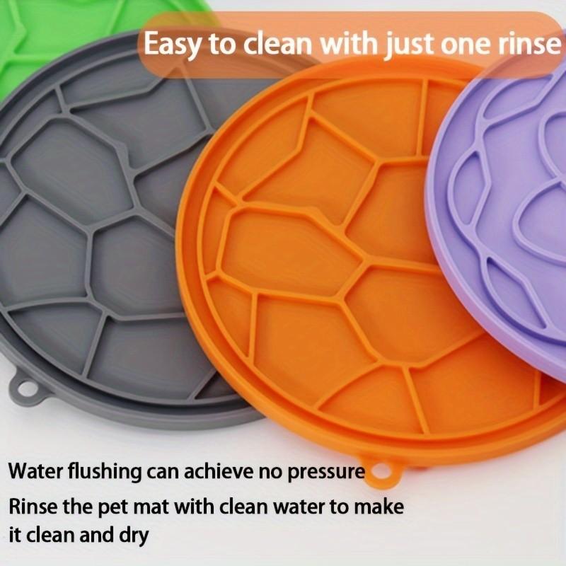 Slow Feeder Dog Food Mat Feeding Mat, Silicone Round Pet Dog Licking Mat with Suction Cup, Easy to Clean Washable 5