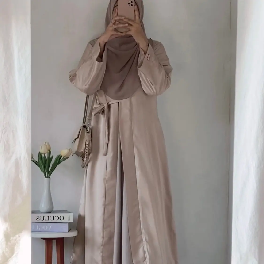 Outer abaya malay
