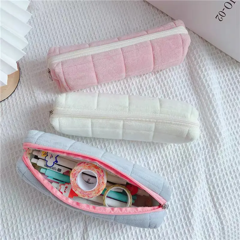 Gifu Fluffy Pencil Case Penyimpanan Alat Tulis Kantor / Kotak Pensil Empuk Premium Lembut / Kotak Pensil Bantal Aesthetic Korea / Kotak Pensil Premium Kotak Kotak Stationery
