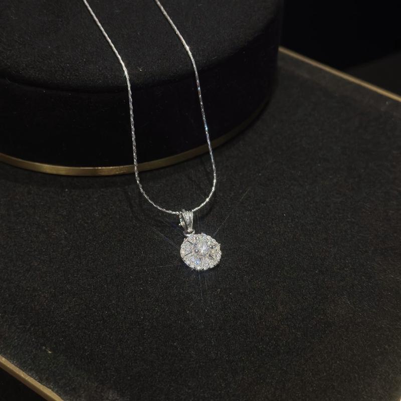Trang Sức Dây Chuyền Bạc Mì Khứa K.C Phối Mặt Tròn Hoạ Tiết Hoa Hột Vuông Xi Kim (P23)