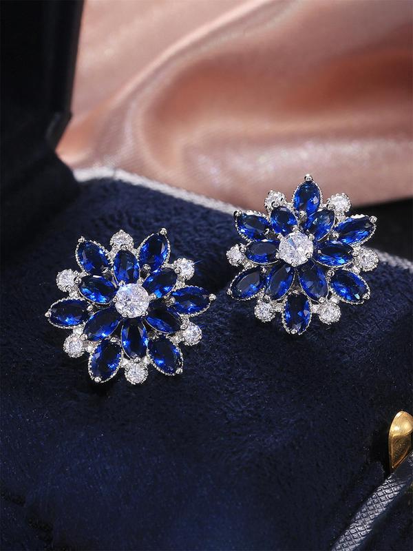 1 Pair Artificial Gemstone Decor Hollow out Flower Design Stud Earrings, Elegant Matching Jewelry for Party, Trendy Daily Clothing Decor for Girl 2
