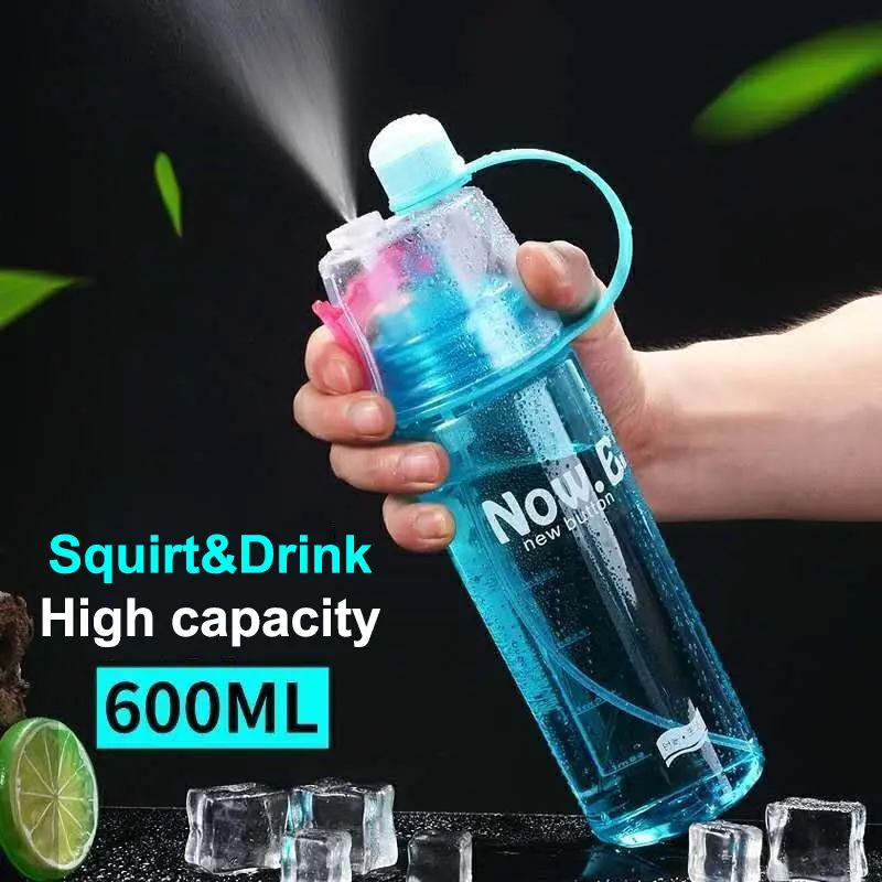 Chai nước thể thao, chai nước ngoài trời Cầm Tay dung tích lớn, 600ml, dành cho nam và nữ, chai nước Uống chai nước lắc, thích hợp cho thể thao, xe đạp, đi xe đạp, phòng Tập Gym thể dục thể thao, màu đỏ và đen, chai nhựa ngoài trời Sport