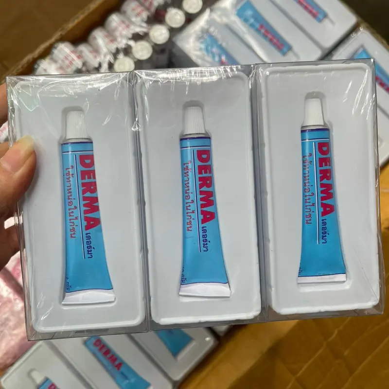 Lậu đế chân Derma trị lậu đế, thối đế cho gà Thái Lan 0