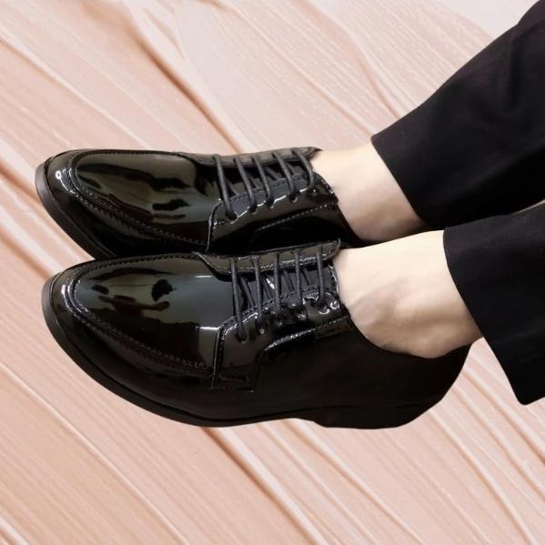 Giày Tây Nam Công Sở Da Bóng Buộc Dây 2 Cao Cấp Da PU 100% Size 37-44 Cao Su Shoes - Xu Hướng Thời Trang Mới Nhất Năm 2025 3