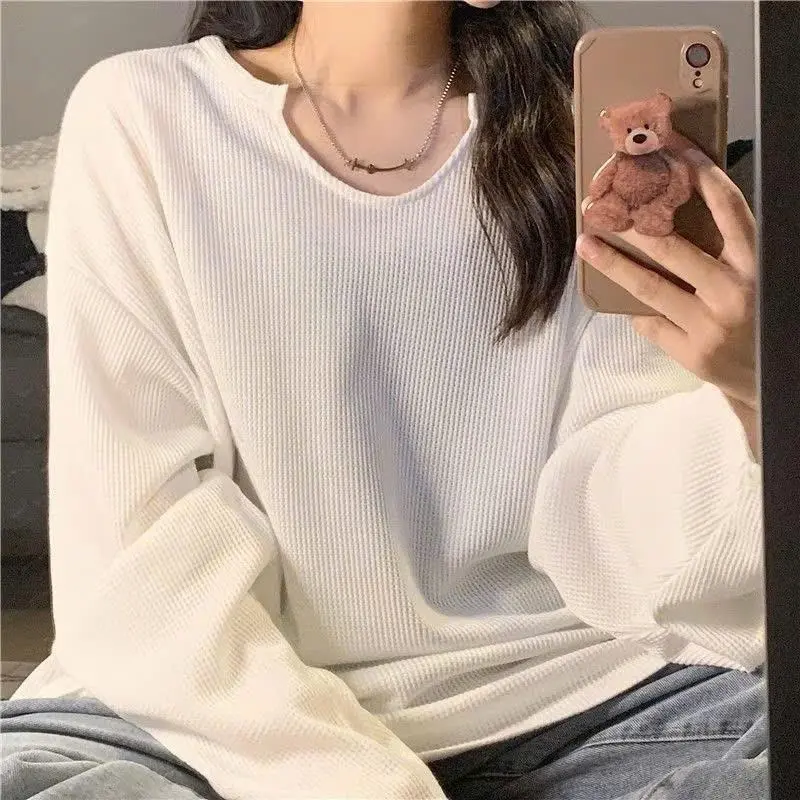 Áo thun nữ cổ khoét vải tổ ong freesize Anie Style 2 màu