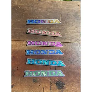 emblem titanium tulisan Honda Titanium batok