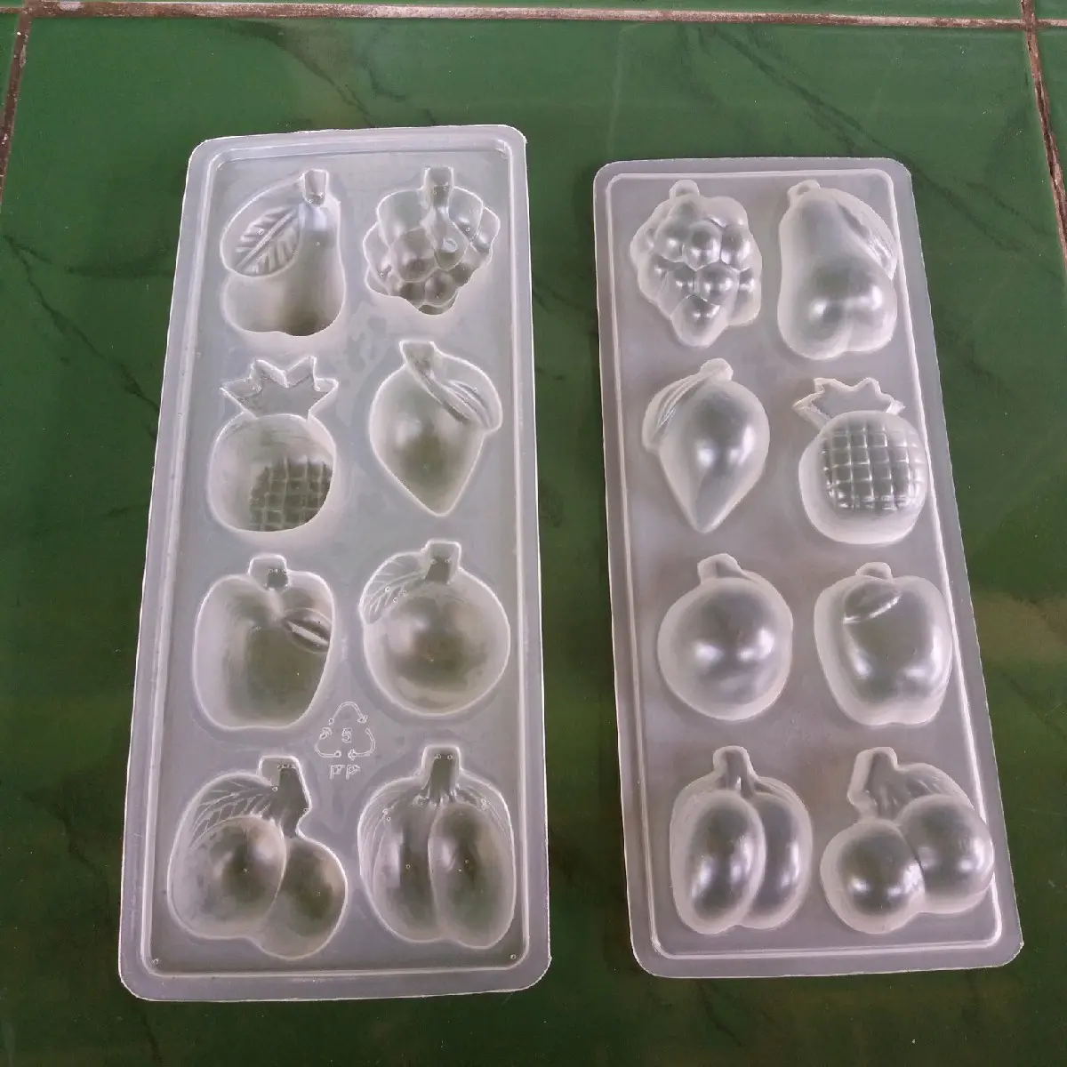 Cetakan Coklat Puding Mika Putih Aneka Buah Kitchenware
