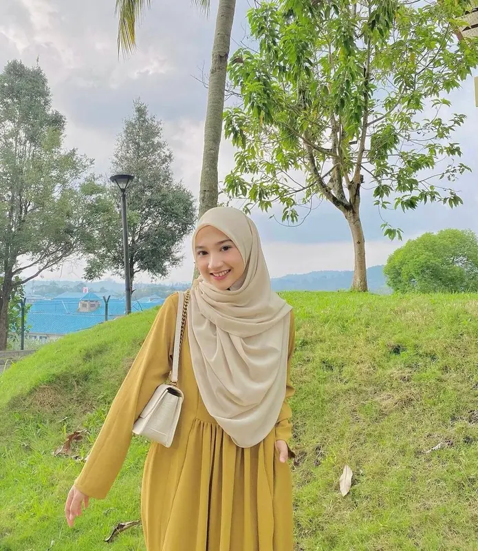 khimar segi empat oval set cadar khimar malay curve ceruty babydoll Muslim Jilbab Layer Kerudung Syari Cantik 2