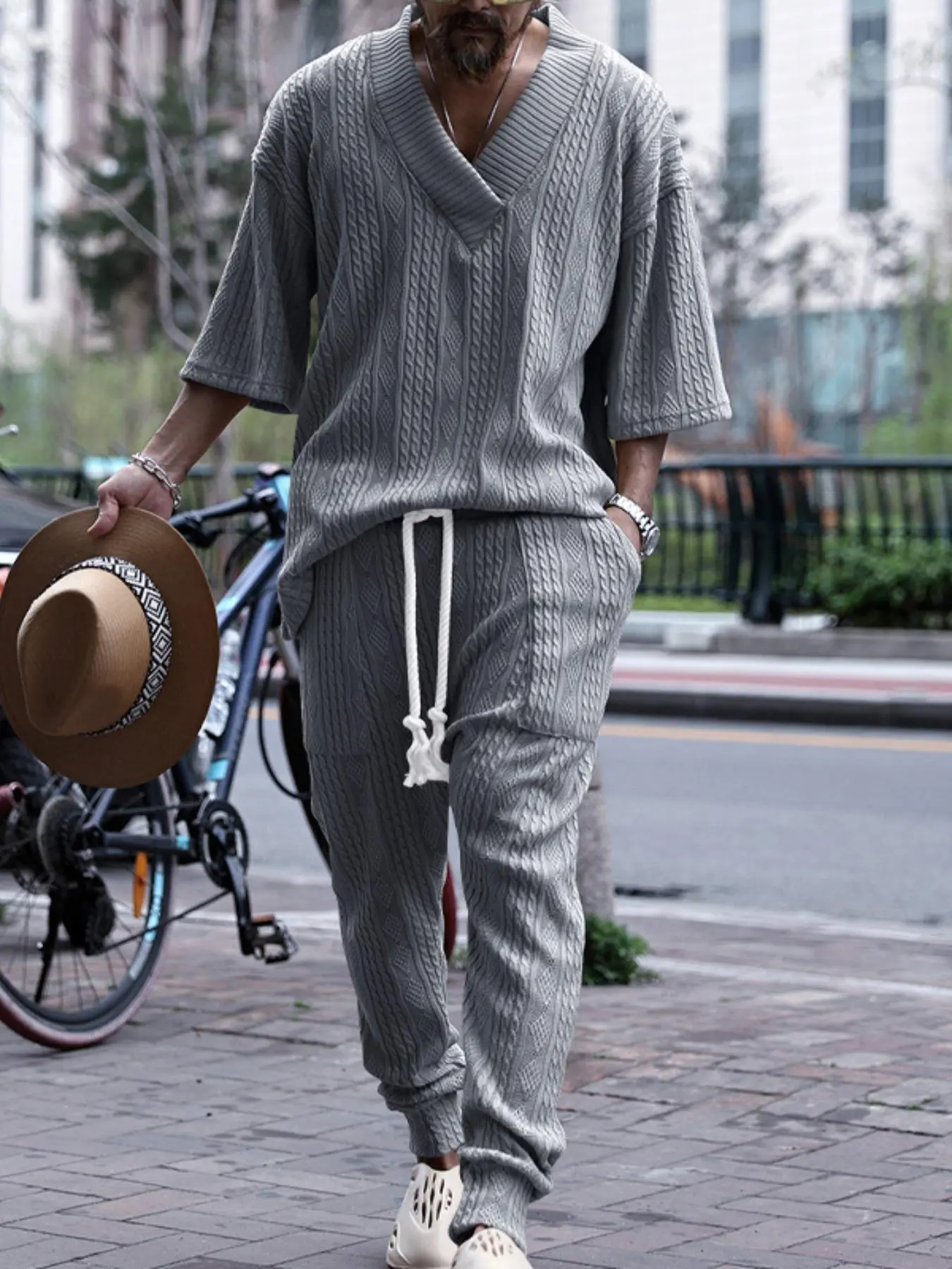 Men's Plain 3/4 Sleeve Tee & Pants Two-piece Set, Casual Fashion Cozy V Neck T-shirt & Trousers for Daily Outdoor Wear, Men Clothes for Spring