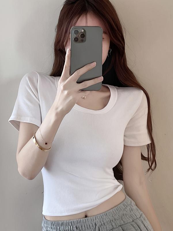  Áo Croptop Ôm Body và Form Rộng cổ tròn vải thun cotton mềm mát trơn basic 2 màu đen trắng Nữ Women 