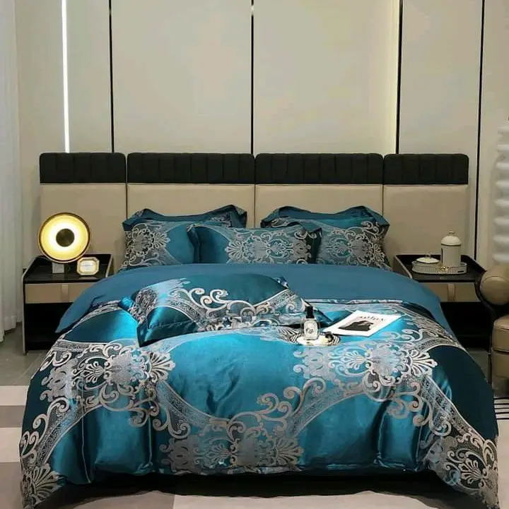 Sét Vỏ Chăn Ga Gấm Hoàng Gia Nhập Khẩu Singapore. Chất Liệu Gấm Cao Cấp, Hoạ Tiết In Hoa Vân Chìm Mềm Mại, Óng Đẹp Mang Lại Sự Sang Trọng
