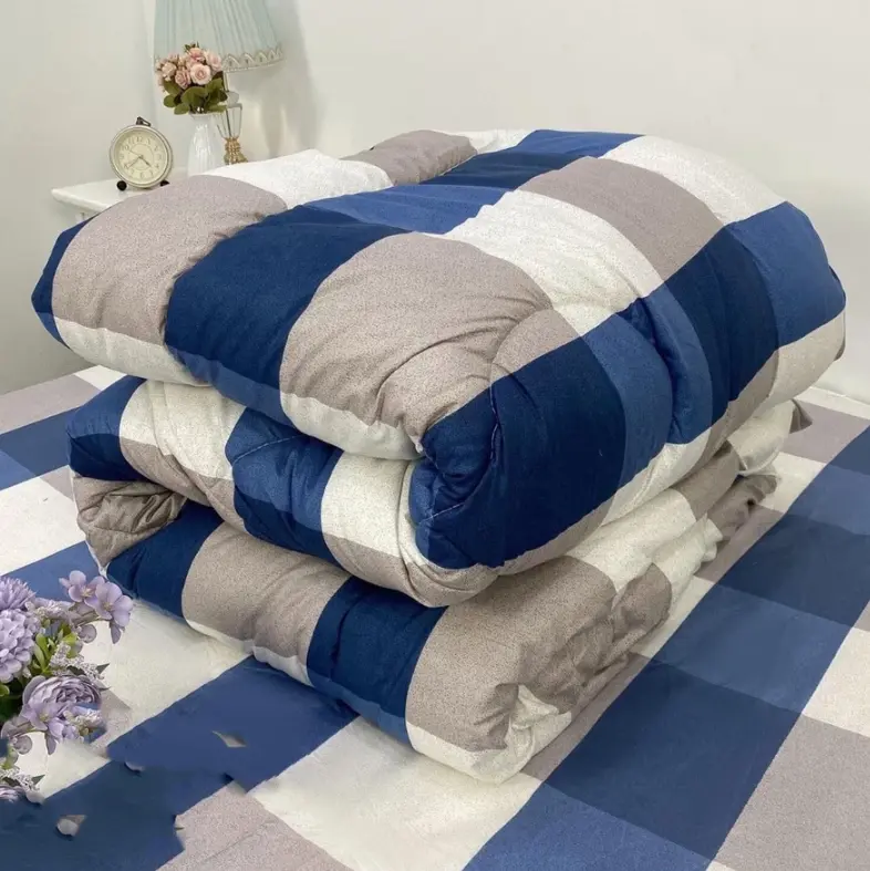 Chăn Phao cotton poly trần bông dày dặn da dạng kích thước M8 x 2M 7
