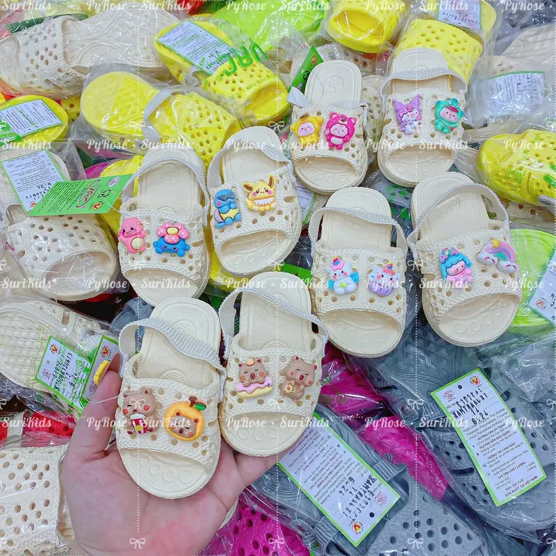 DÉP TỔ ONG CÓ QUAI HẬU CHO BÉ KÈM TICKER (size 15-19 k có quai hậu) Sandal Kem 7