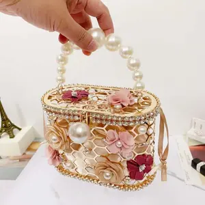 MiinTúi đi tiệcĐồ trung niên