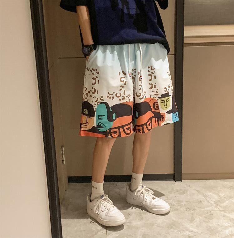 Product Introduction of Quần Soóc Hip-Hop, Dành Cho Nam Giới, Trang Phục Mùa Hè, Dáng Rộng Vừa Vặn, Thương Hiệu Hợp Xu Hướng Thích Hợp Cho Thể Thao Bóng Rổ, Trang Phục Đi Biển, Quần Soóc Lớn, Phong Cách Ins, Thường Ngày, Quần Soóc Ngoại Cỡ 2