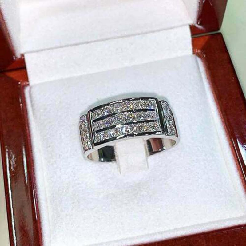 Product Introduction of Engagement Ring Full Bright White Cube New Trend Wedding Jewelry 0