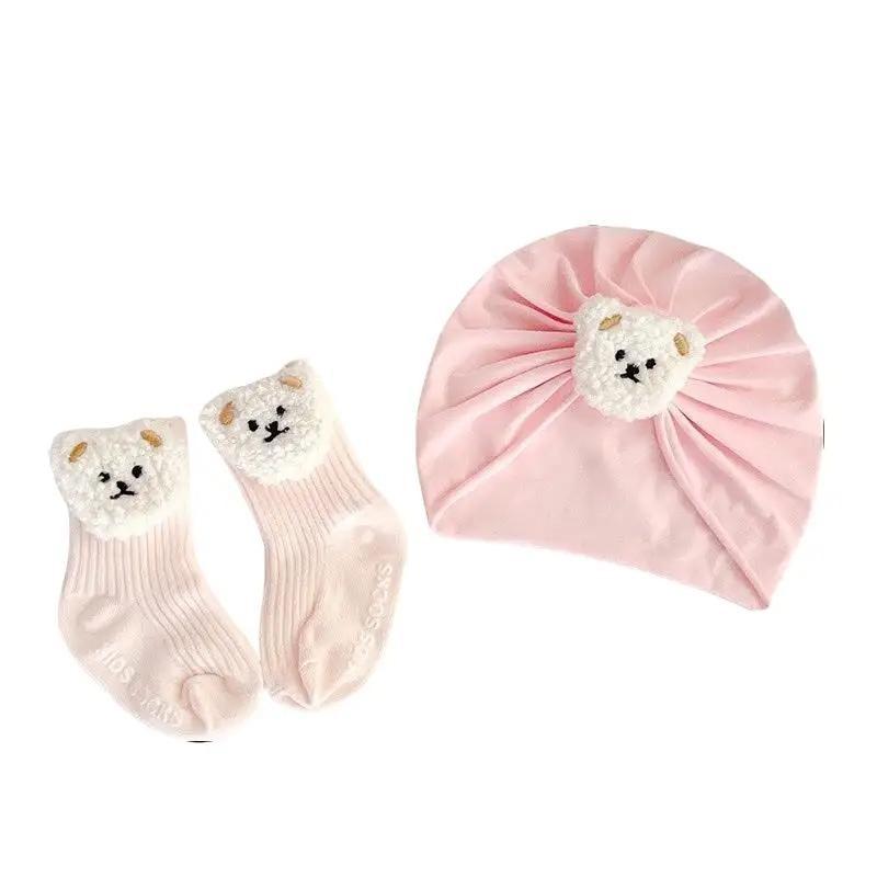  Set Mũ Turban Kèm Tất Cao Cổ Thỏ Gấu ChicBaby Chống Trơn Trượt Dễ Thương Cho Bé Sơ Sinh Đến 1 Tuổi - Kem Voi 