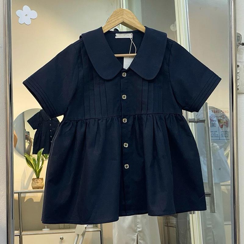 Áo sơ mi kiểu babydoll cổ bèo xếp ly bên phối khuy HIPPIE Nữ Shirt