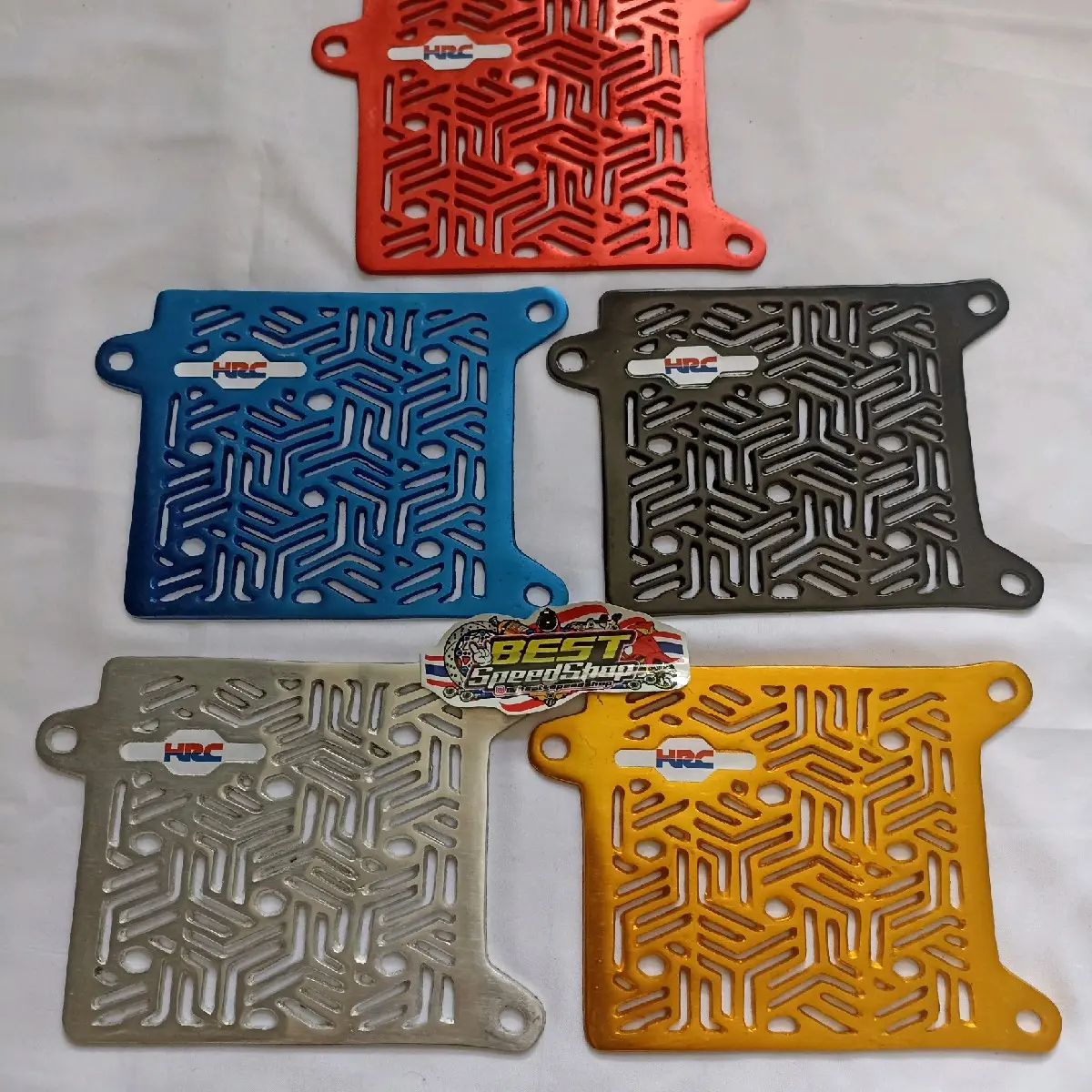 Cover radiator zig zag vario