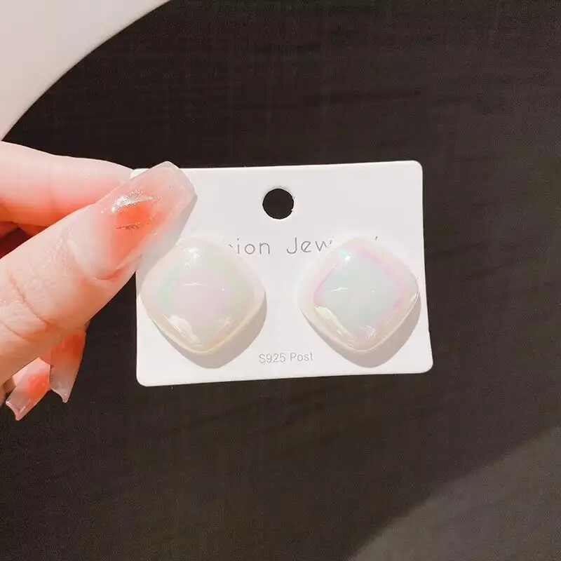 Silver needle colored large pearl geometric earrings Korean simple temperament earrings