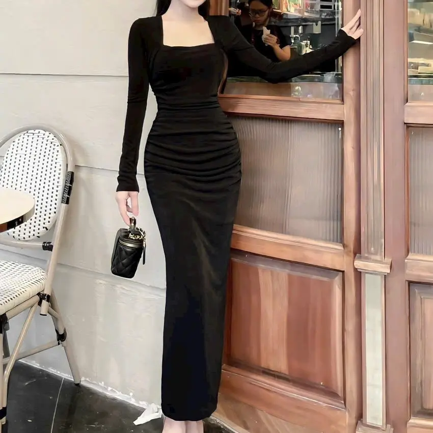 Váy body trơn tay dài Trơn Ôm gọn basic thông thường Dress Thun Cotton Màu Đen Nữ