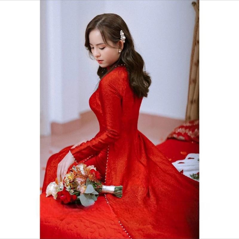 Áo dài gấm màu đỏ sang trọng Nữ Women