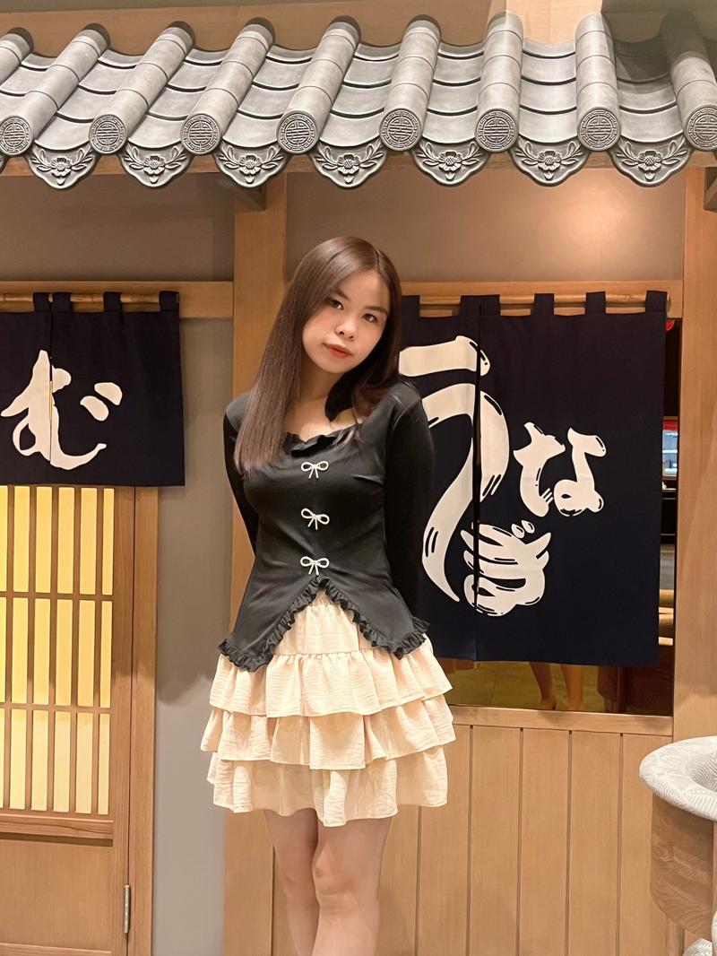 Product Introduction of Mina Set - Set áo len tăm và chân váy xòe tầng, tặng kèm tag nơ phù hợp cà phê, hẹn hò (Hàng chuẩn) 10