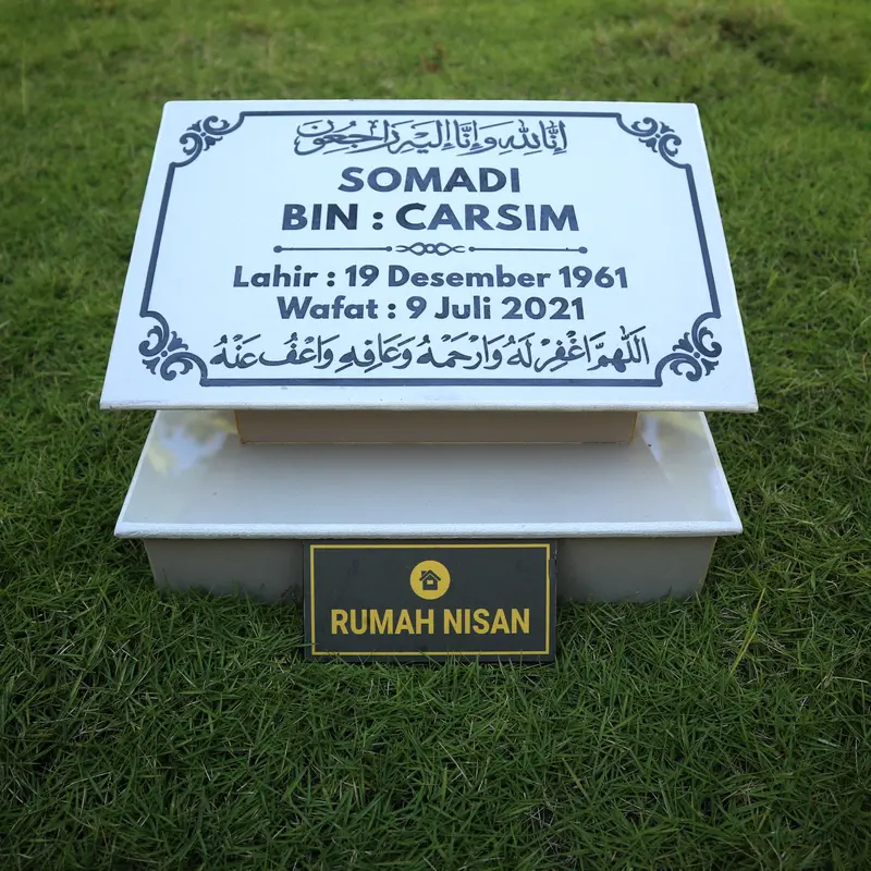 BATU NISAN STD DENGAN DUDUKAN TERMURAH BERKUALITAS Set 5
