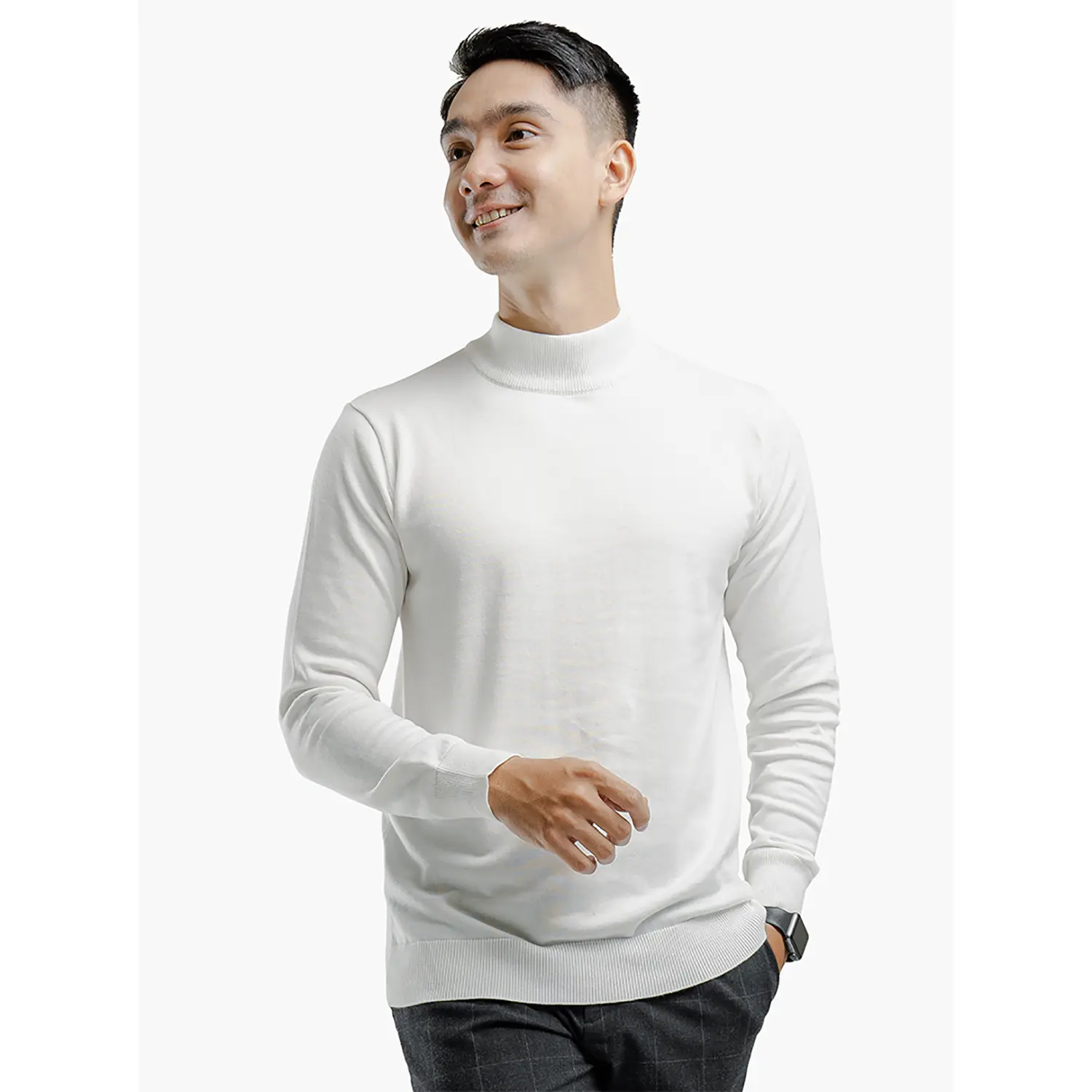 Gomuda Sweater Rajut Pria Mock Turtleneck Lengan Panjang Knitwear White