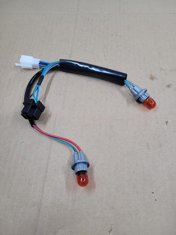 Dây điện bóng đèn pha trước Sirius 50cc