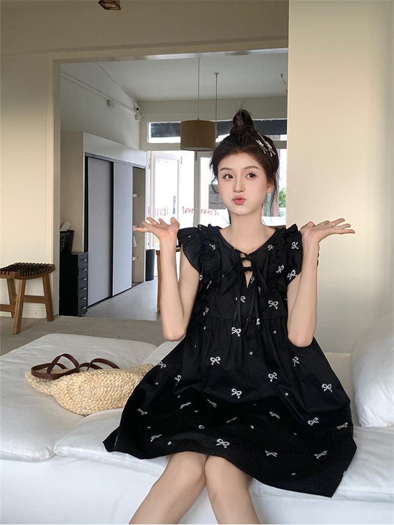 Product Introduction of JLYDQ*Sweet doll skirt with small flying sleeves, black dress for women in summer, loose ruffled hem, belly covering, short skirt, cute jumpsuit, short skirt 6