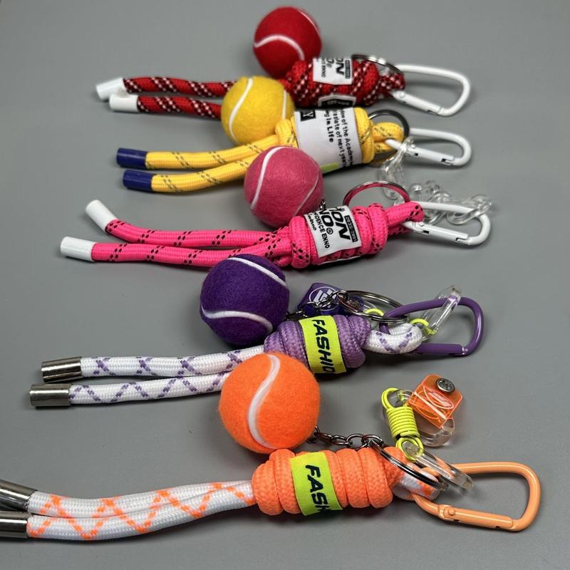 Product Introduction of Dây Chuyền Chìa Khóa Lưu Niệm Tennis, Thiết Kế Đặc Biệt Cho Cặp Đôi, Mặt Dây Chuyền Cặp Sách Học Sinh, Đồ Trang Trí Treo Dây Thừng, Dễ Phối Đồ Cá Tính, Hàng Mới Về 2024 2