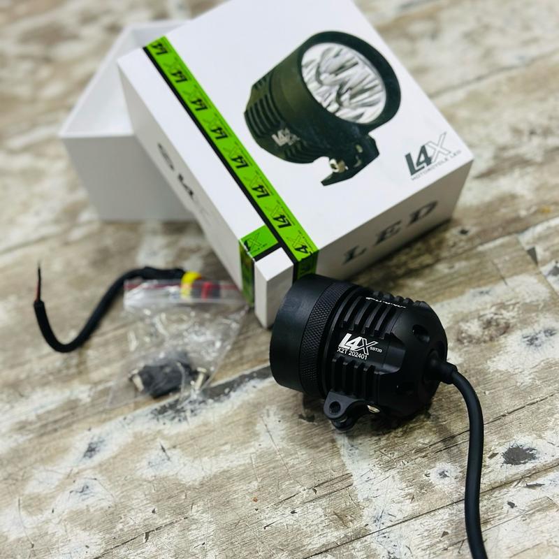 ĐÈN TRỢ SÁNG L4X X2T 35W KÍNH ÁNH TÍM CHIP SST20 Phụ Kiện Phụ Tùng