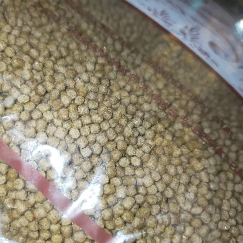 Pakan ikan Lele / Nila / gurame 1
